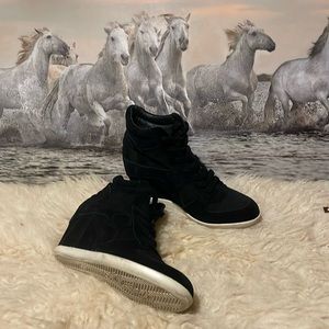 PENDING!!! ASH suede platform shoes